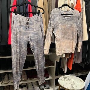 Gray Camouflage Lounge Set